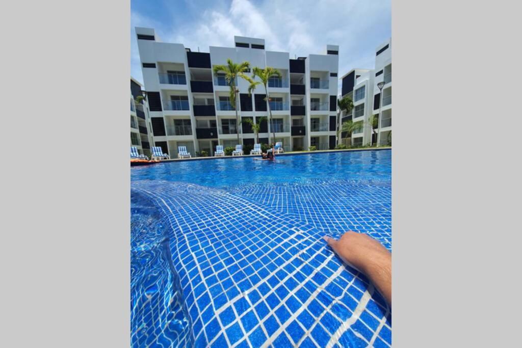 Departamento De Lujo En Manzanillo, Planta Baja Frente A La Alberca Apartment Luaran gambar
