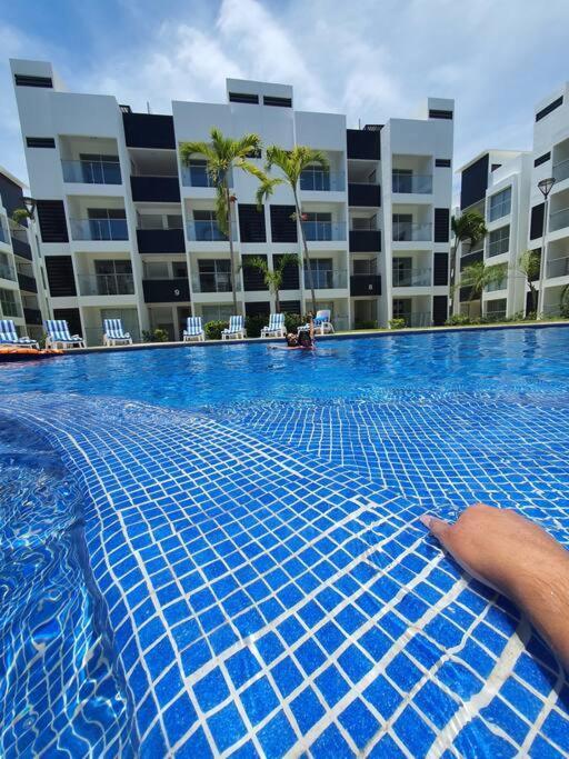 Departamento De Lujo En Manzanillo, Planta Baja Frente A La Alberca Apartment Luaran gambar