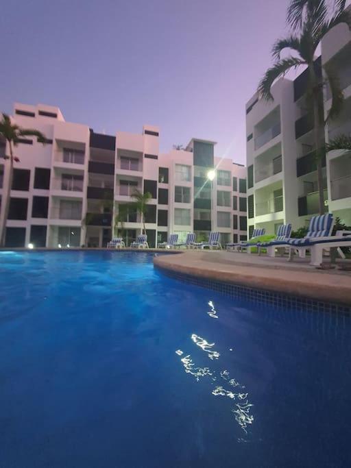 Departamento De Lujo En Manzanillo, Planta Baja Frente A La Alberca Apartment Luaran gambar