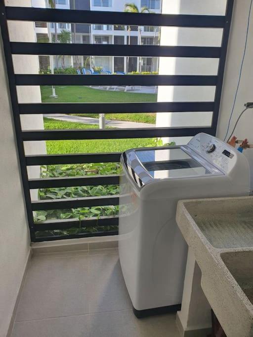 Departamento De Lujo En Manzanillo, Planta Baja Frente A La Alberca Apartment Luaran gambar